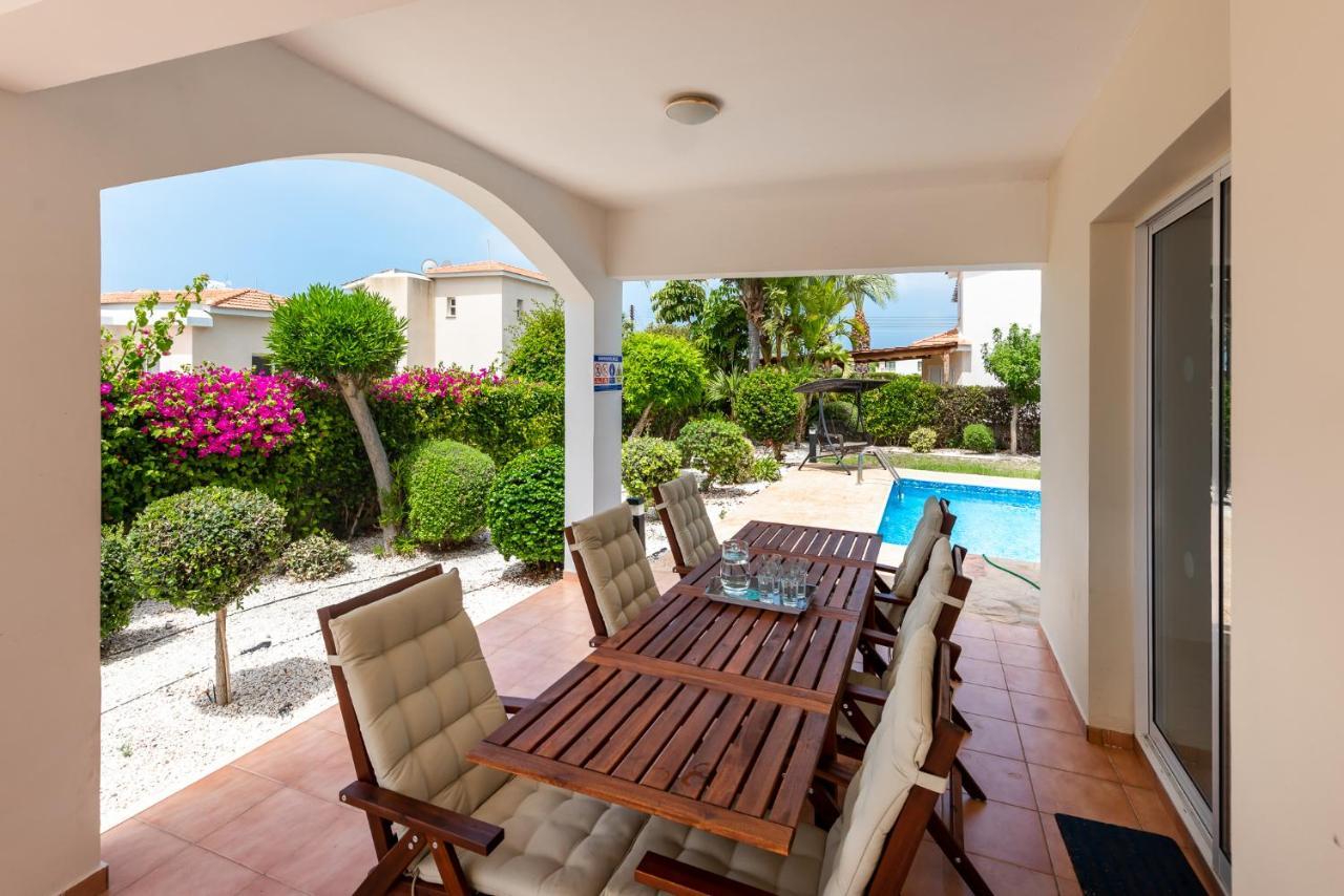 Villa Alysia By Ezoria Villas Bahía de Coral Exterior foto