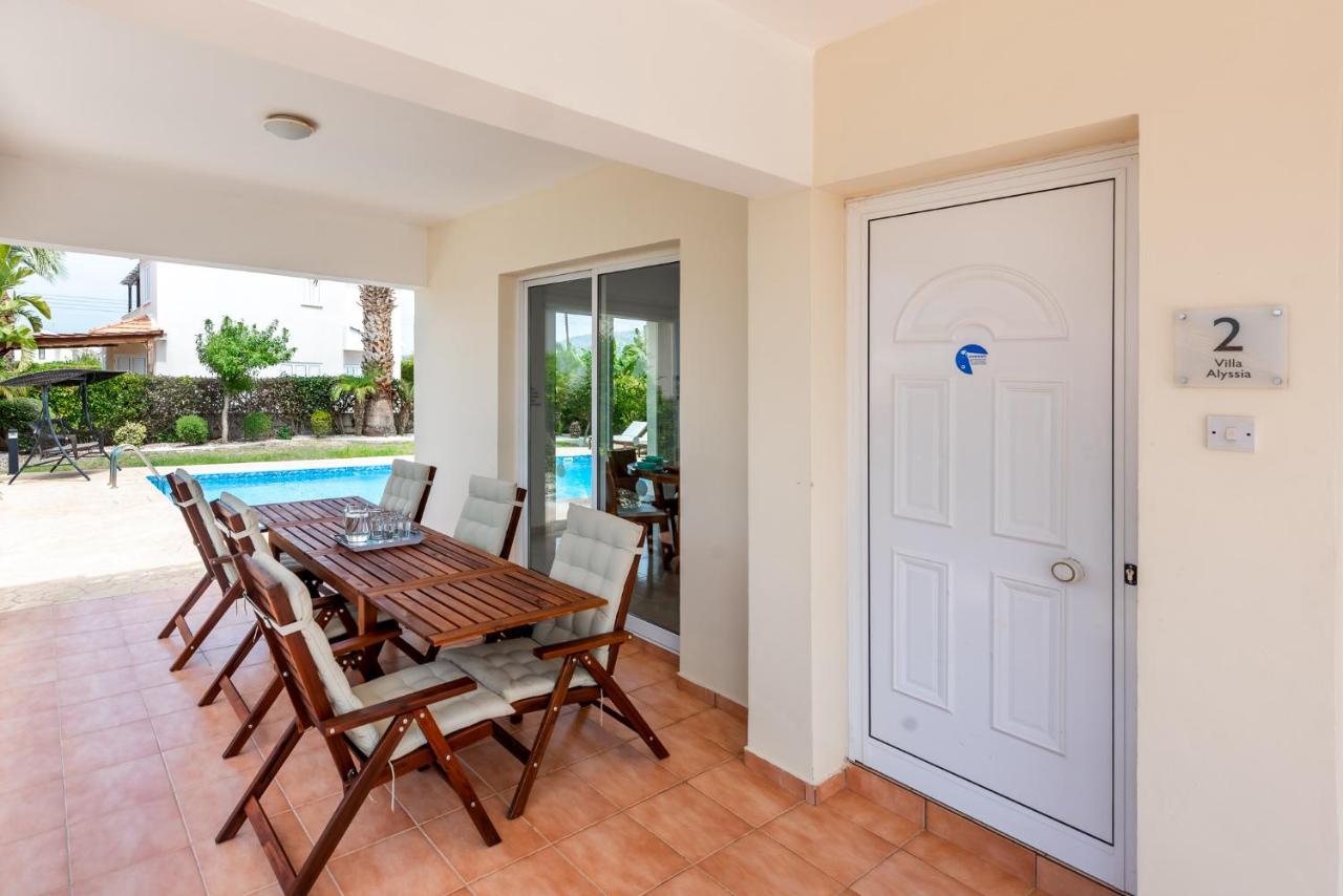 Villa Alysia By Ezoria Villas Bahía de Coral Exterior foto